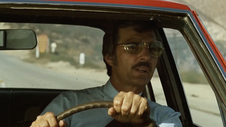 Dennis Weaver driving a 1971 Valiant in the film Duel