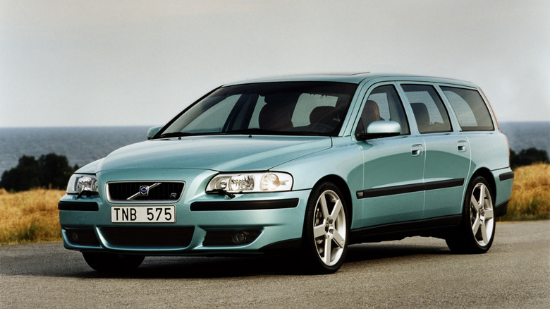 Front 3/4 view of a mint green Volvo V70 R