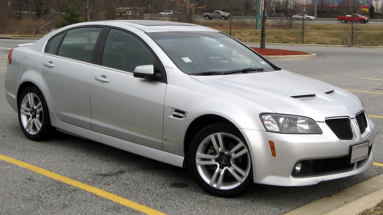Pontiac G8 photographed in Clinton, Maryland, USA.