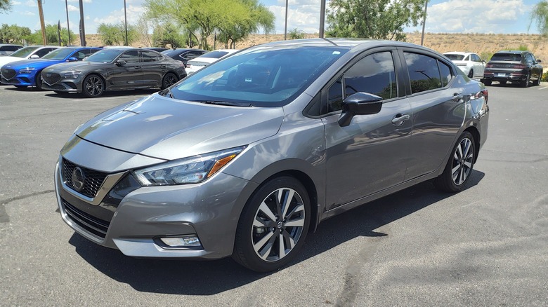 A silver Nissan Versa SR - Shot at Earnhardt Hyundai North Scottsdale in Scottsdale AZ