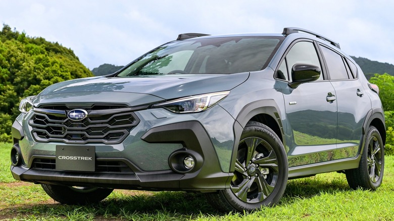 2024 Subaru Crosstrek front 3/4