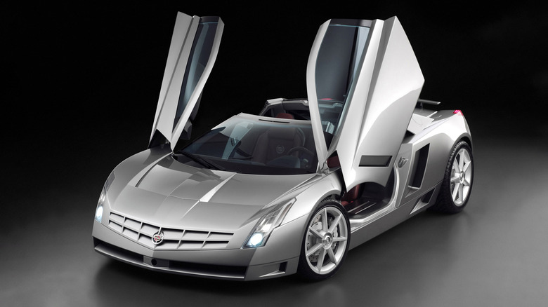 Front 3/4 view of the Cadillac Cien concept with the doors open