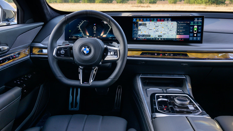 BMW 7 showing the interior with the sound system