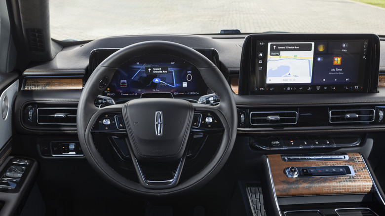 Lincoln Aviator interior showing sound system