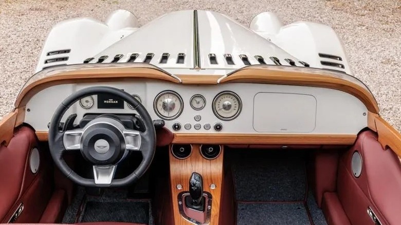 Morgan Motor Midsummer interior