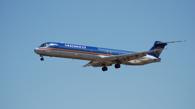 A Midwest Airlines McDonnell Douglas MD-88 at Los Angeles International Airport