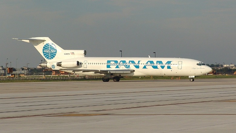 A Pan Am Boeing 727 at Washington-Dulles International Airport in 2004