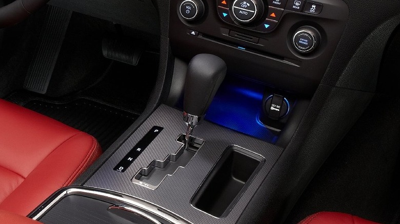 Dodge Charger automatic transmission displacement lever