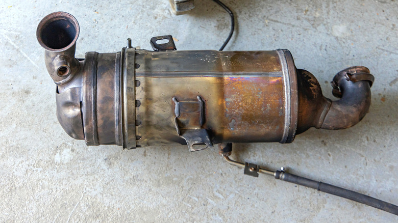 DPF removed from a vehicle.