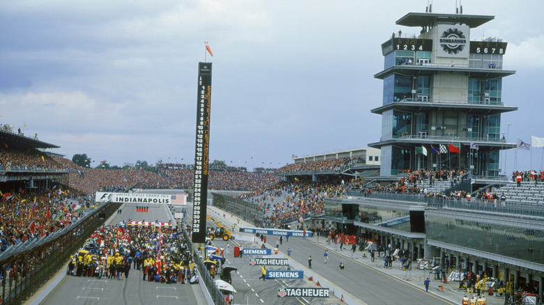 General view of the Indianapolis Motor Speedway taken during the United States Formula One Grand Prix held on September 28, 2003 at the Indianapolis Motor Speedway, in Indiana, USA.