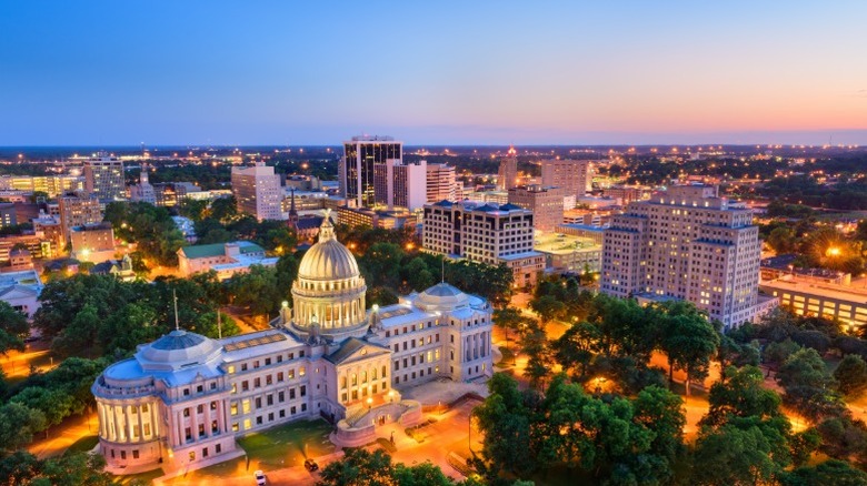 The skyline of Jackson, Mississippi with the capitol building in view