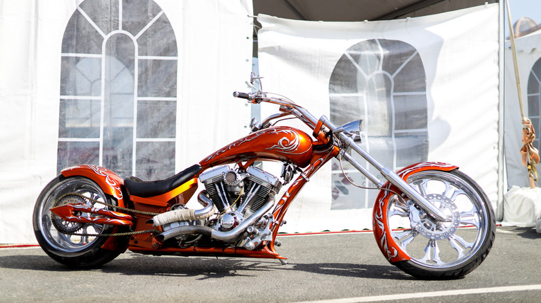 A civilization Harley-Davidson civilization chopper pinch a concatenation thrust conversion