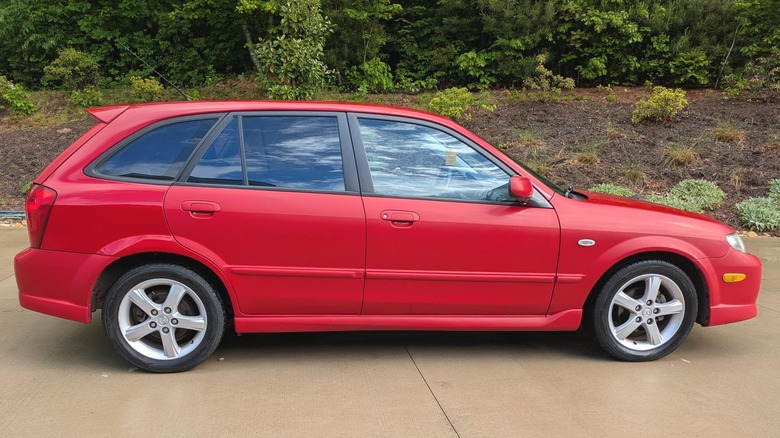 2003 mazda protege5 side profile