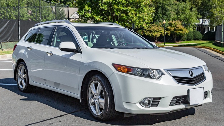 2012 Acura TSX Sport Wagon front 3/4
