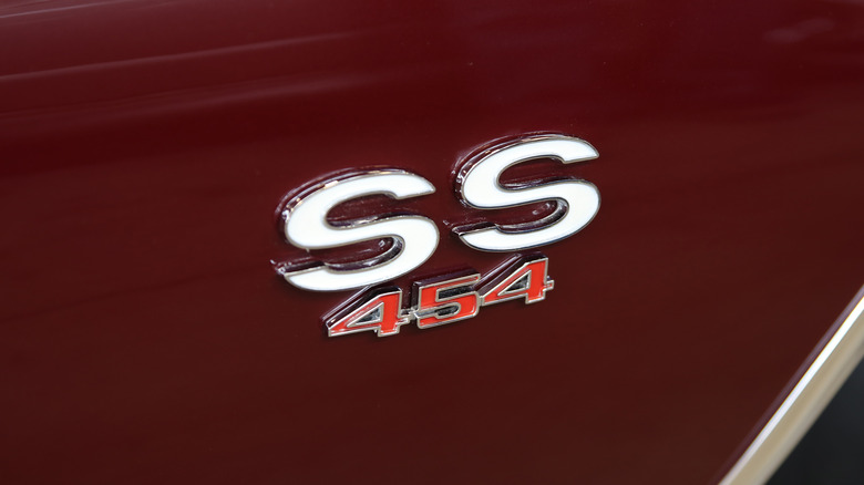 A 1970 Chevrolet Chevelle SS 454 fender badge