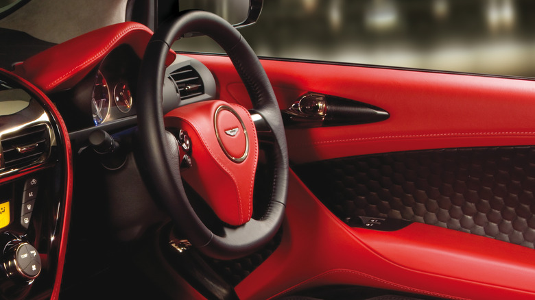 Aston Martin Cygnet interior