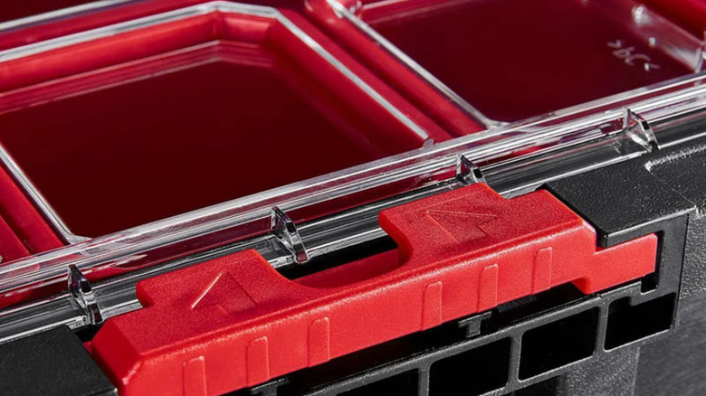 Closeup image of Bauer storage system at Harbor Freight.