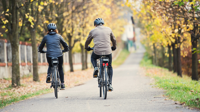 Seniors riding e-bikes