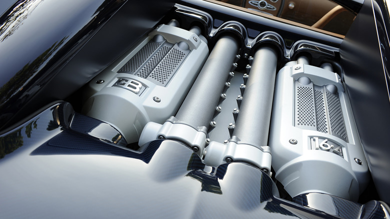 Bugatti quad-turbo engine