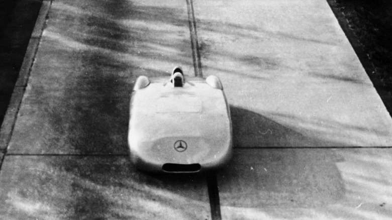 Rudolf Caracciola driving the Rekorwagen