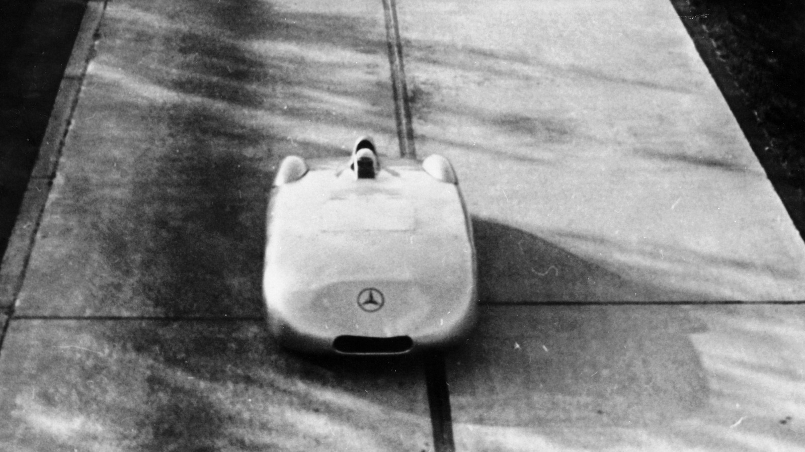 Mercedes W125 osiągnął 418 km/h w 1938 r. — rekord na drodze publicznej przez 80 lat