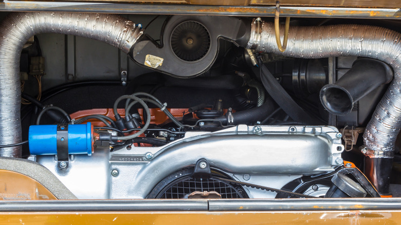 Volkswagen Kombi type 4 engine