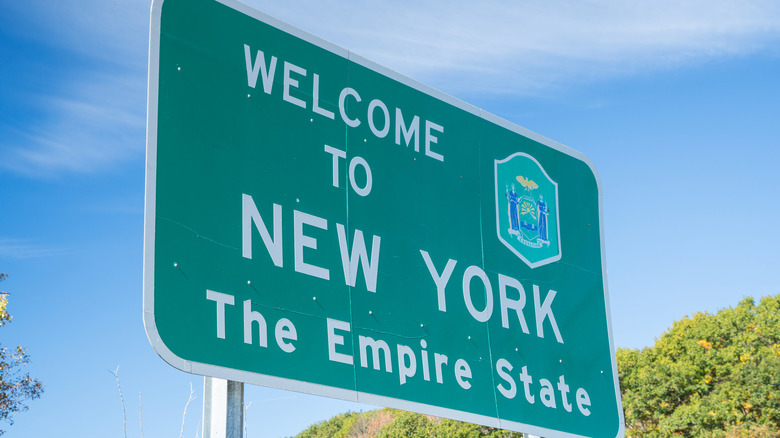 A Welcome to New York highway sign