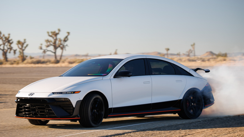 Hyundai Ioniq 6 N front 3/4 burnout