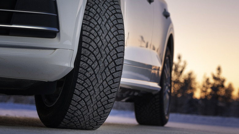 Close up of front tread on Nokian Hakkapelitta R5 tires mounted on an SUV
