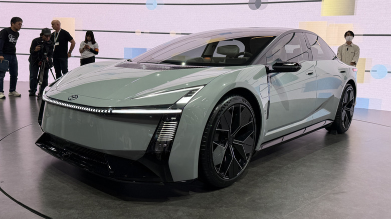 Toyota Corolla Concept