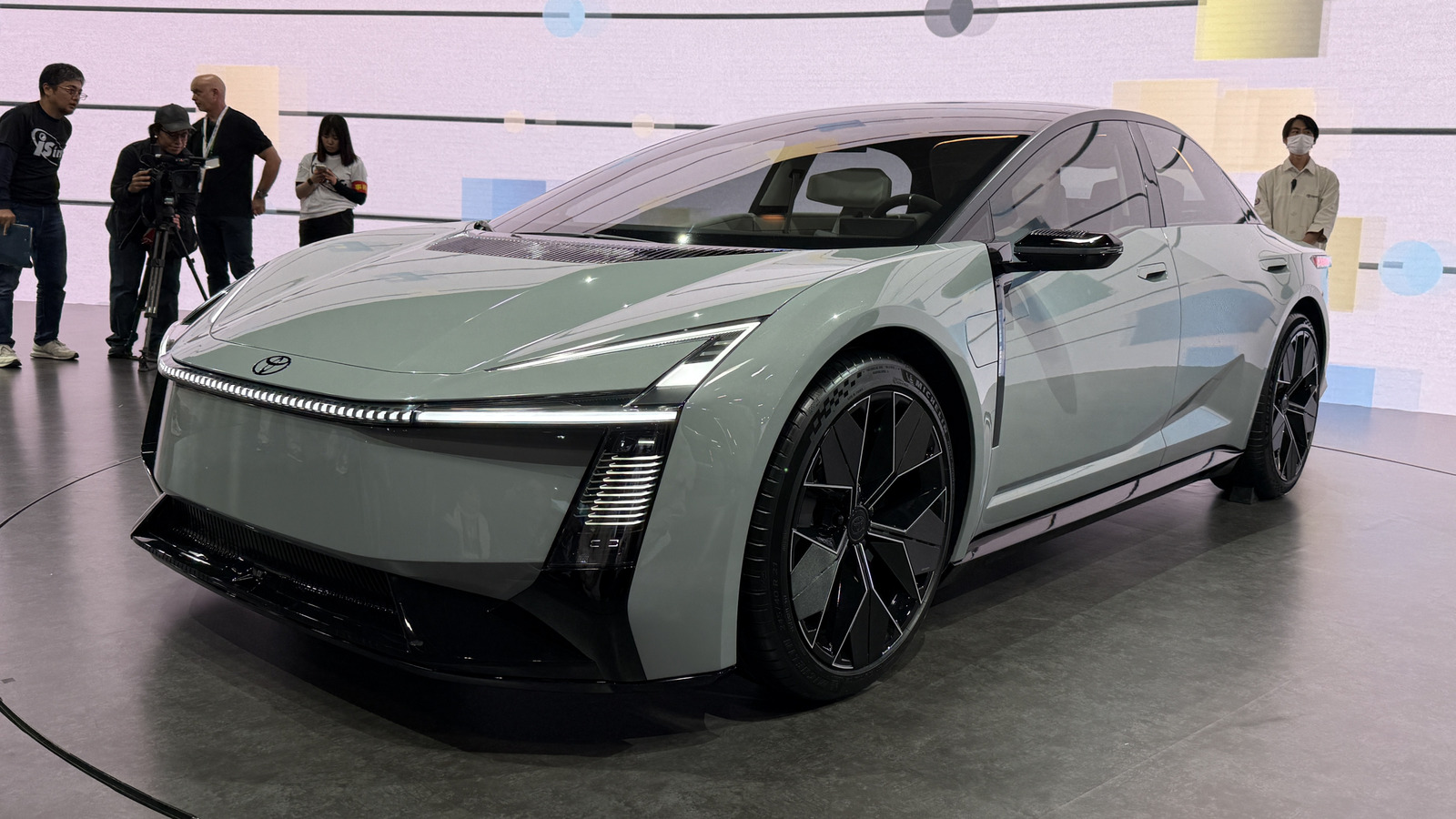 Toyota Corolla Concept Takes The Simple Economy Car To The Next Level Toyota Corolla Concept Takes The Simple Economy Car To The Next Level