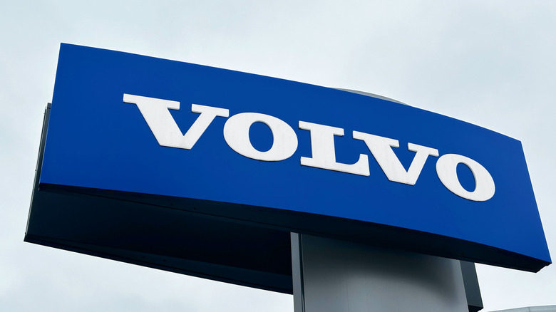LONDON, UNITED KINGDOM -January 13: A Volvo car showroom on January 13, 2026 in London, United Kingdom. (Photo by Peter Dazeley/Getty Images)