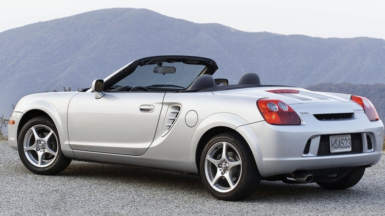 Toyota MR2 Spyder