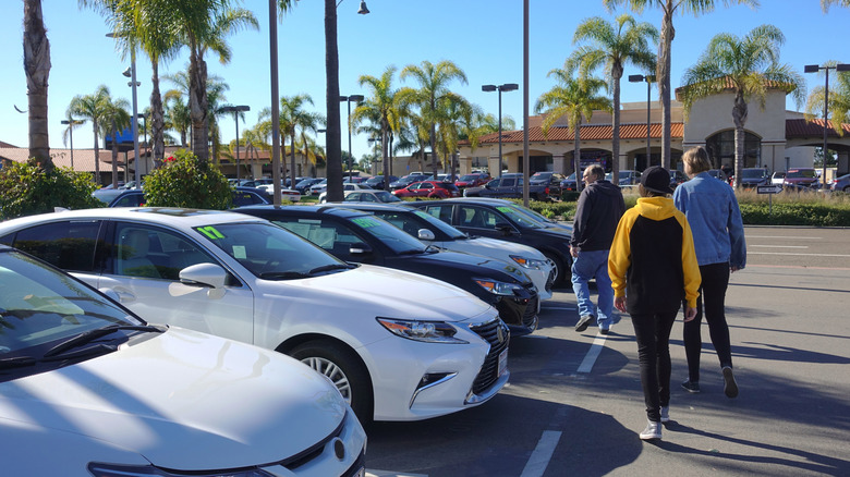 Used car dealership