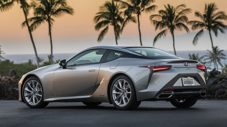 Lexus LC 500 metallic rear three-quarter