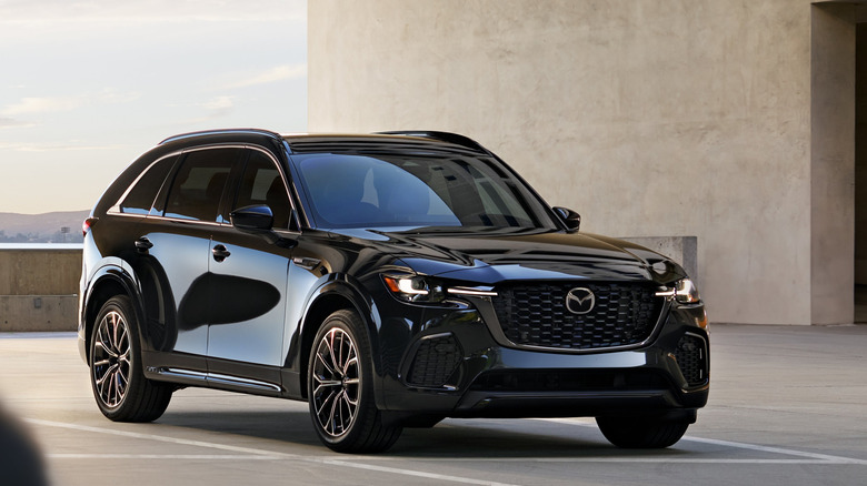Black Mazda CX-70
