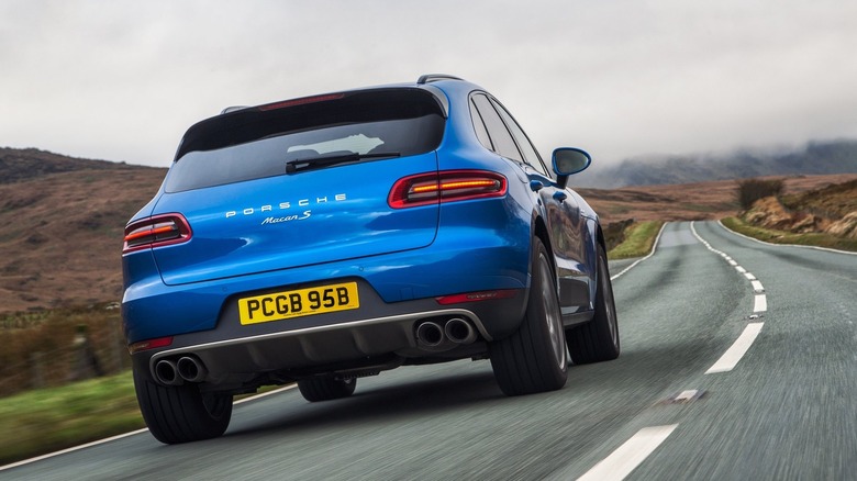 Porsche Macan rear blue