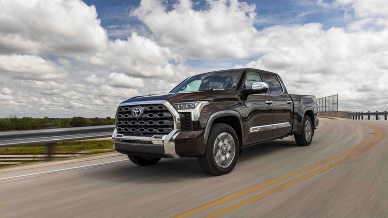 A brown Toyota Tundra