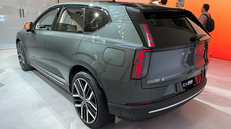 2027 Volvo EX60 rear