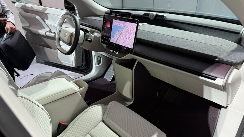 2027 Volvo EX60 front view