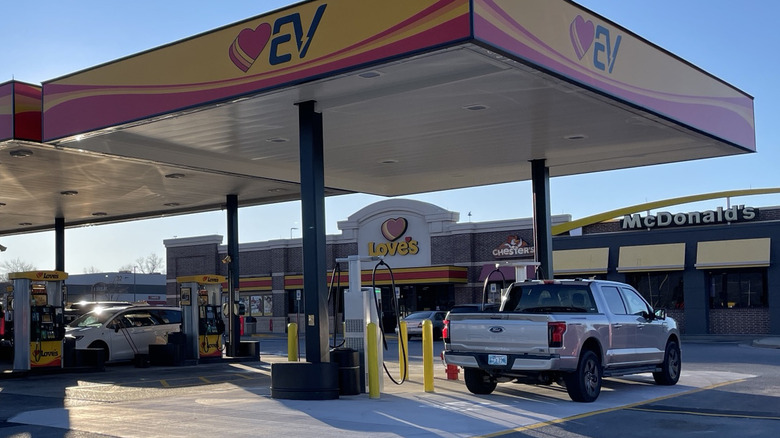 Love's EV charging station