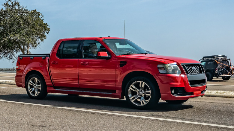 Ford Explorer Sport Trac parked near the beach