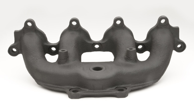 A vehicle exhaust manifold