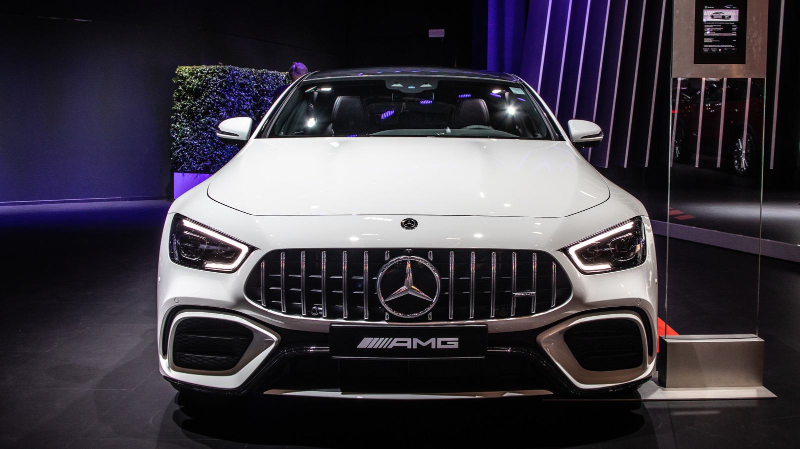 What Common Issues Affect Mercedes-Benz's M256 Turbocharged Inline-6?