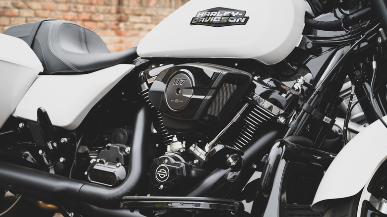 117 cubic-inch M8 engine in a white Harley Davidson