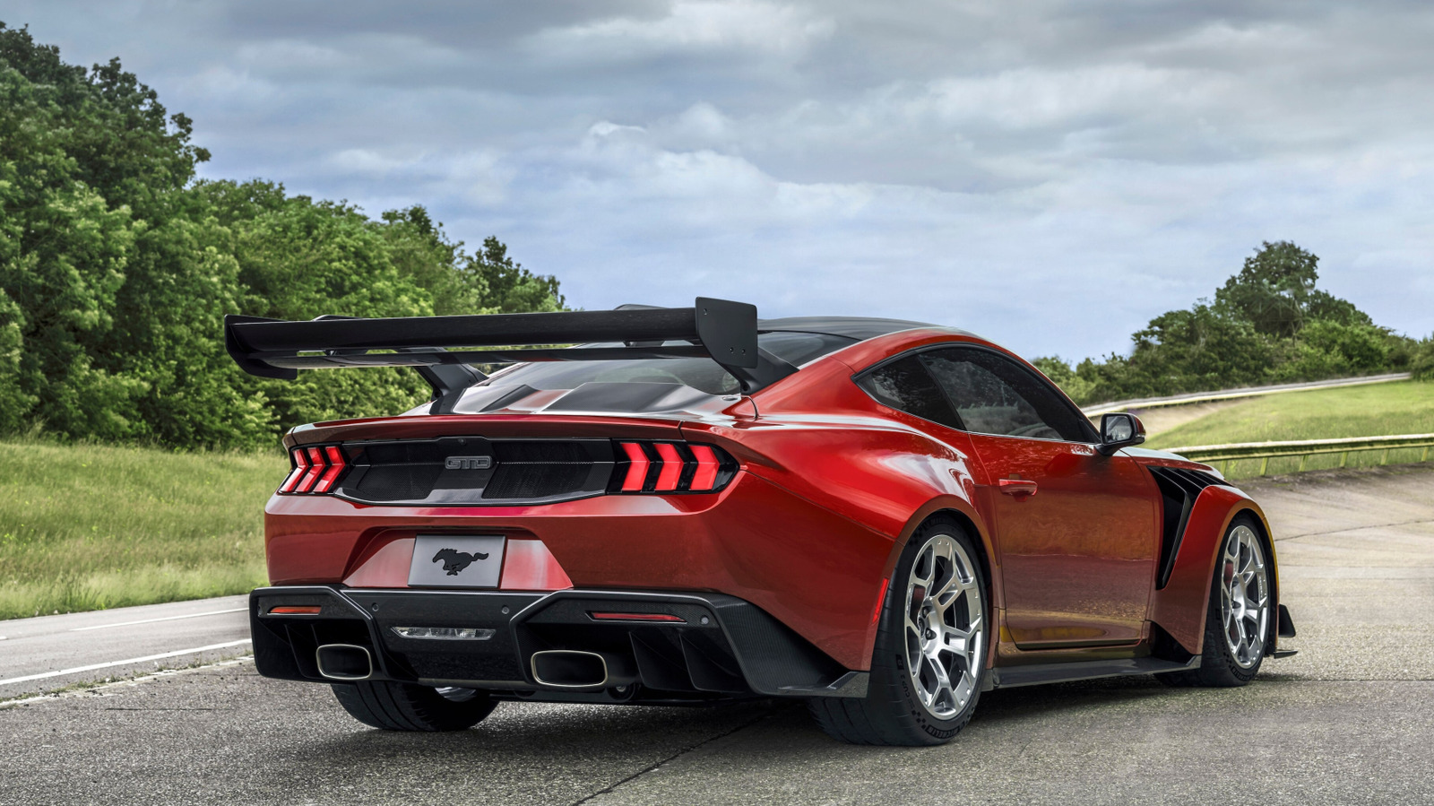 What Does A Dual Exhaust System Really Do On A Car?