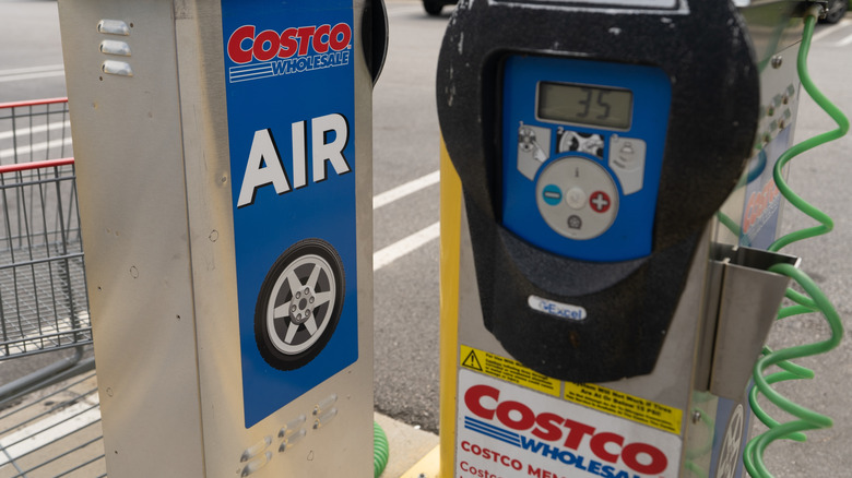 Kirkland Signature Branded Tire Inflator Air Compressor Pump At Costco Wholesale Warehouse