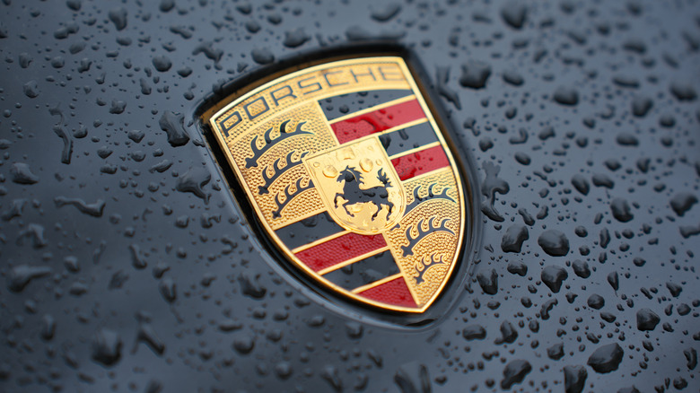 Porsche logo
