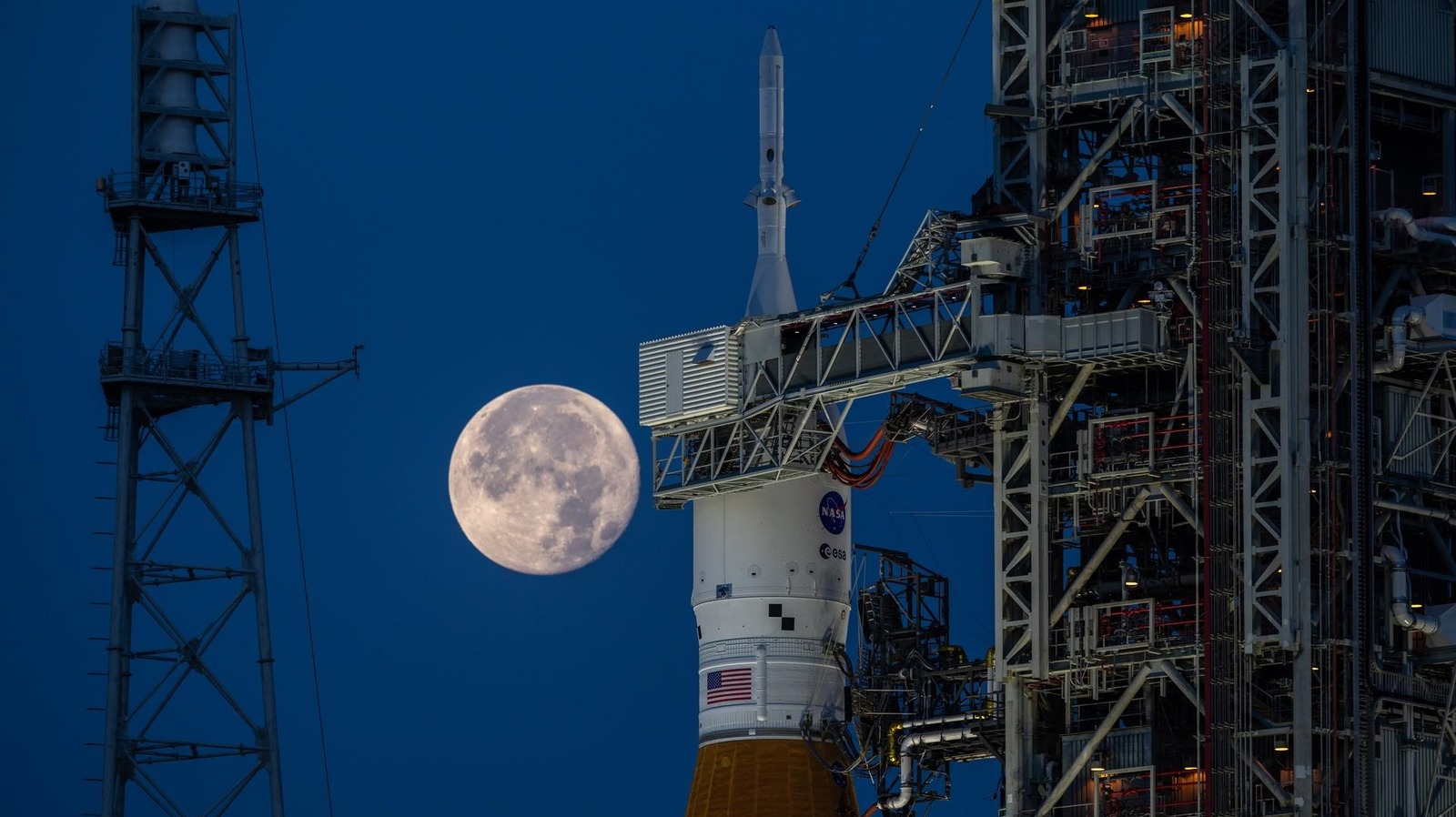 What To Know About (and How To Watch) Nasa's Artemis Ii Mission To The Moon