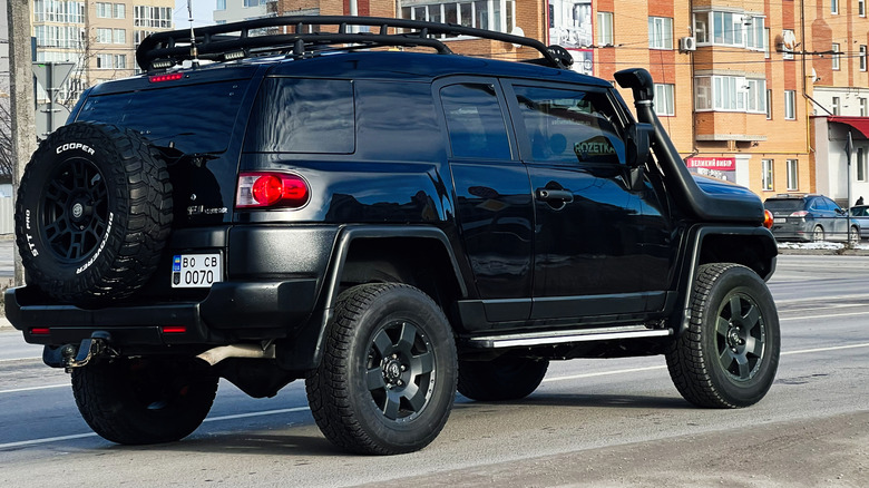 Custom FJ Cruiser or Special Edition?